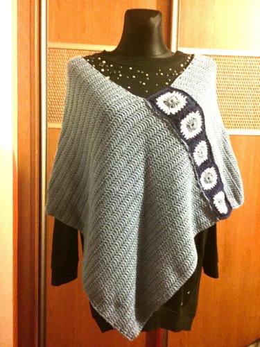 Poncho z wełny Merynosa