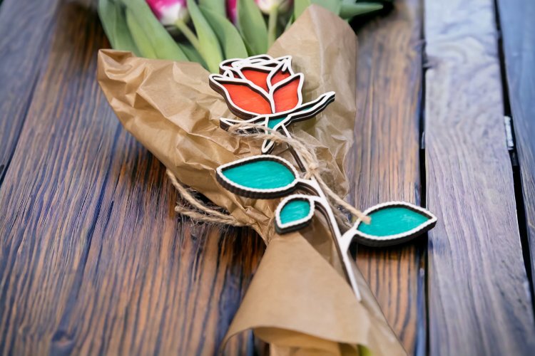 Drewniany kwiatek - dodatek do bukietu - DZIEŃ KOBIET, WALENTYNKI