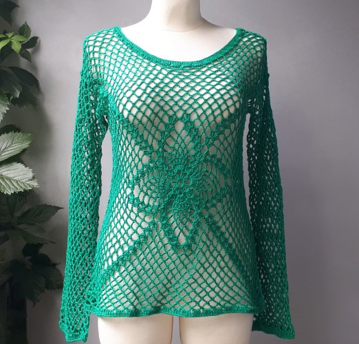 Letnia siateczka w zieleni