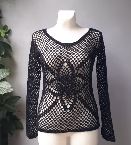 Letnia siateczka w czerni