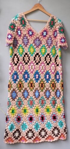 Bawełniana sukienka w kwadratach