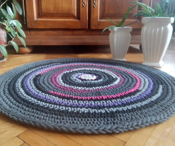 Dywan róże i szarości