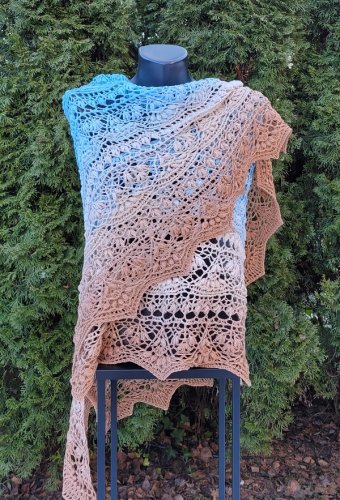 Chusta beżowo-niebieska