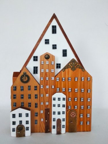 Podpórka do książek. Przytulne miasteczko dla Twoich książek.