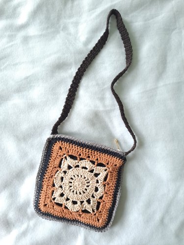 Torebka kwadratowa szaro - brązowa