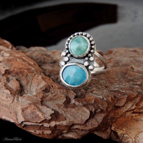 Pierścionek srebrny z turkusem i larimarem